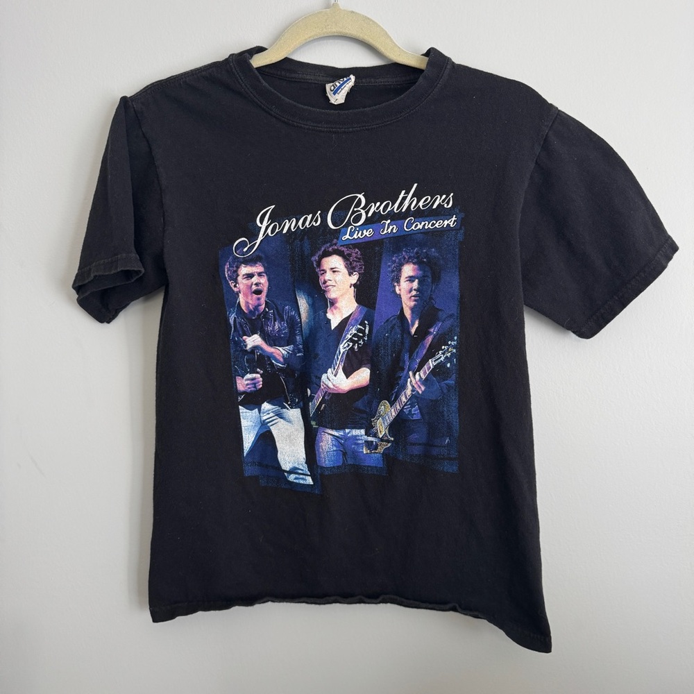 Jonas Brothers Vintage 2010 Tour Shirt